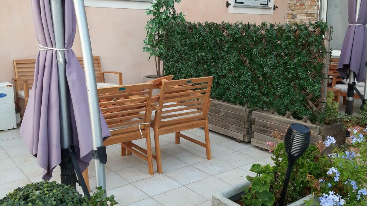 Porteo - Les Terrasses Du Port Чентурі Екстер'єр фото
